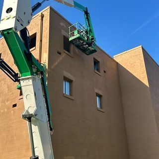 8becdbe1-5042-44b3-8b3e-14529c952432